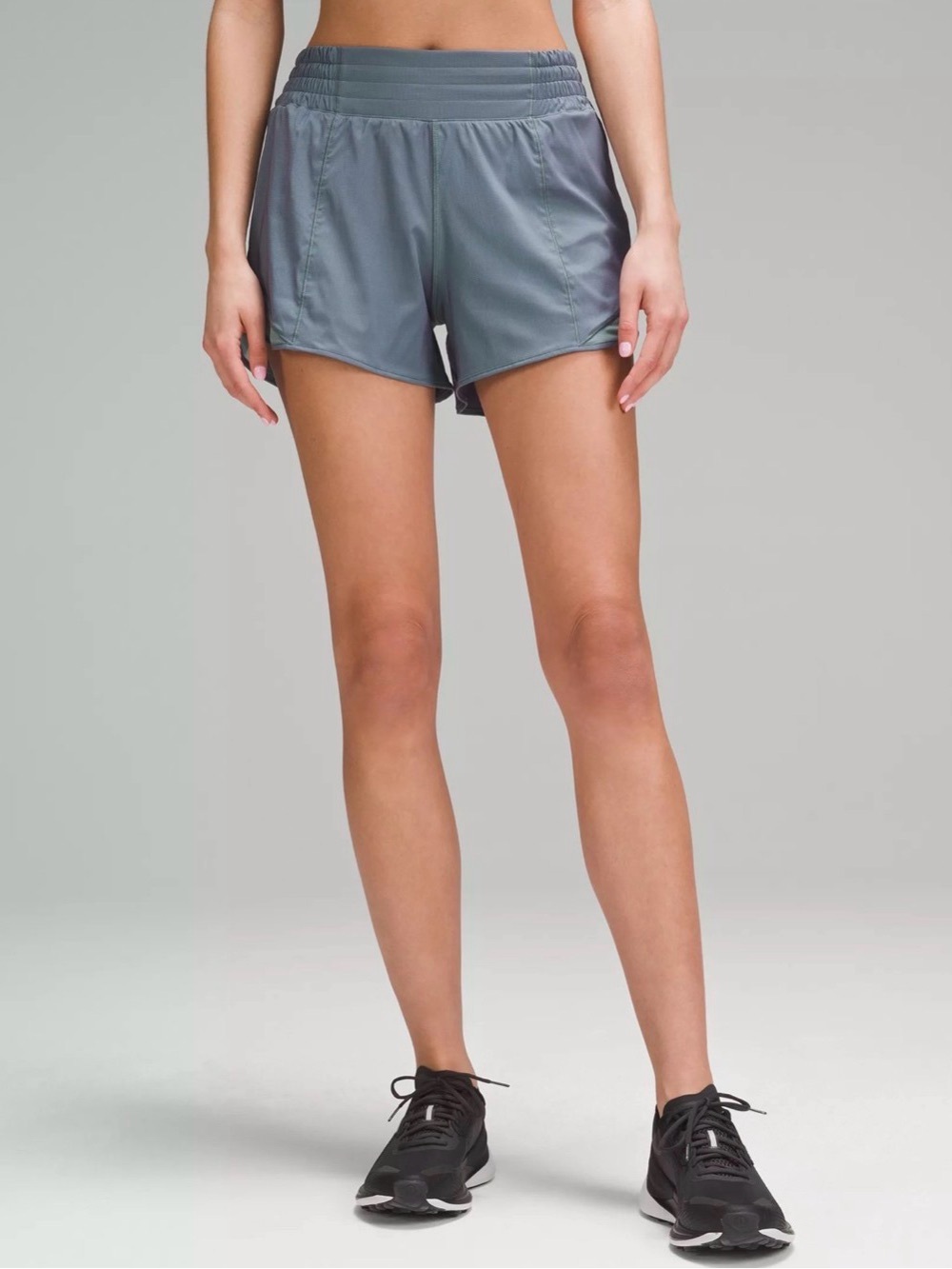 Lululemon Hotty Hot Short 4”